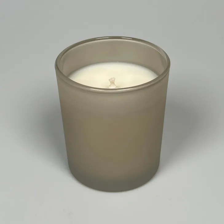 Świeca sojowa zapachowa w szkle szary mat - bawełniany knot 245 ml